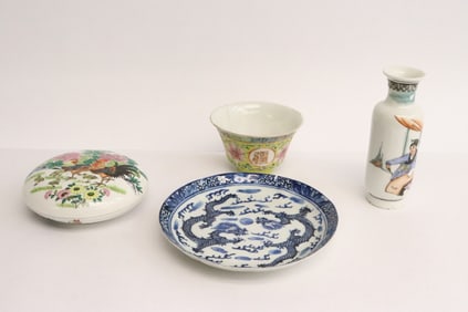 4 pieces Chinese vintage porcelain