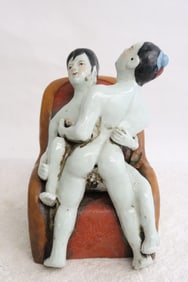 Wucai porcelain sculpture of figure group