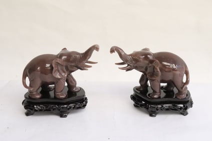 Pair rare purple agate carved elephants