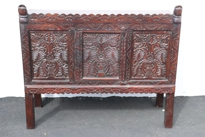Finely carved Victorian mahogany 3-door cabinet