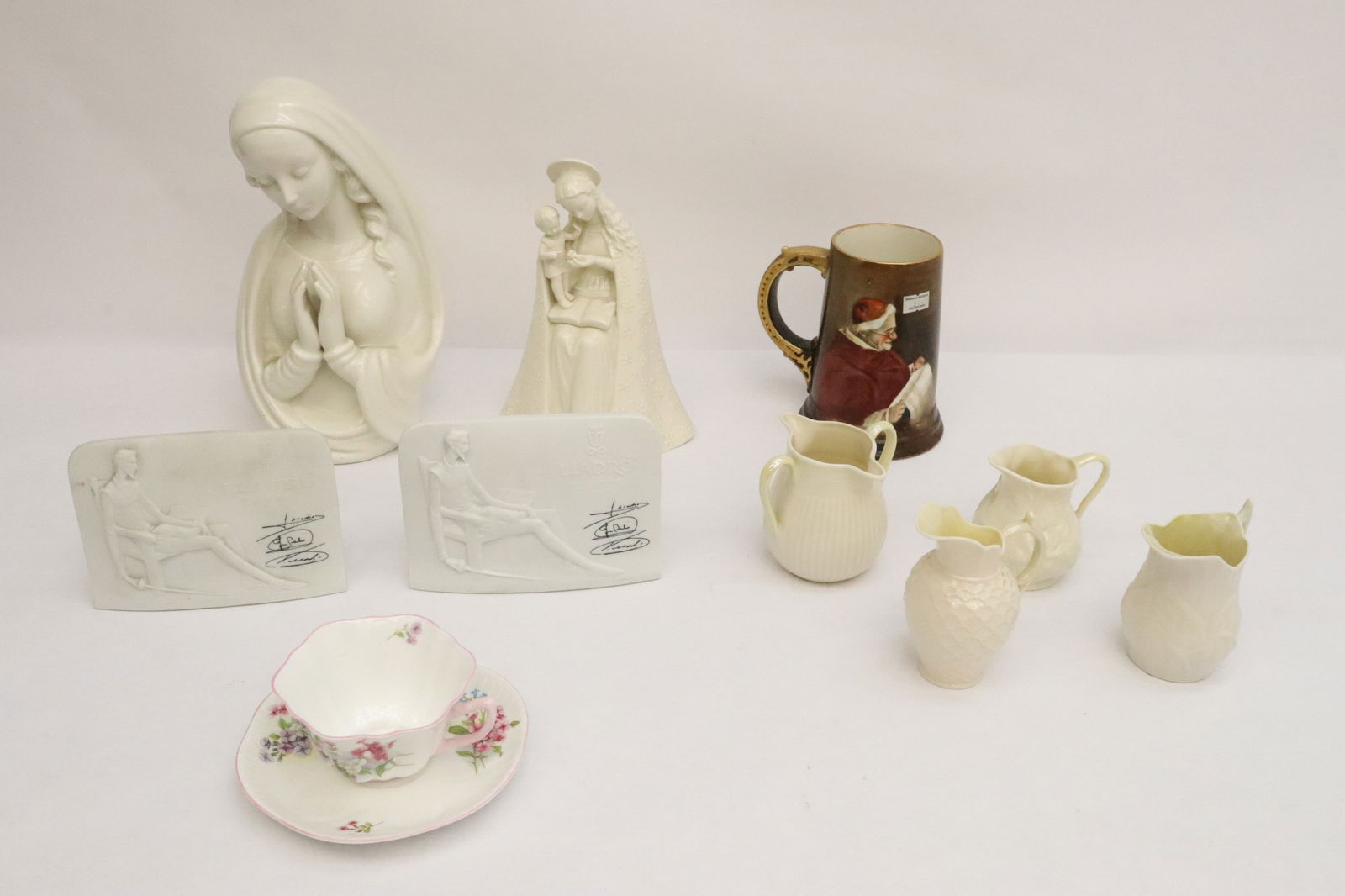 Lladro, Belleek, Shelley, and Goebel porcelains: Lladro, Belleek, Shelley, and Goebel porcelains