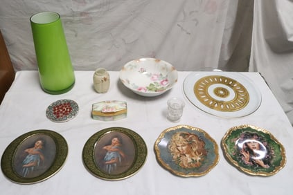 Lot of porcelain and glasses