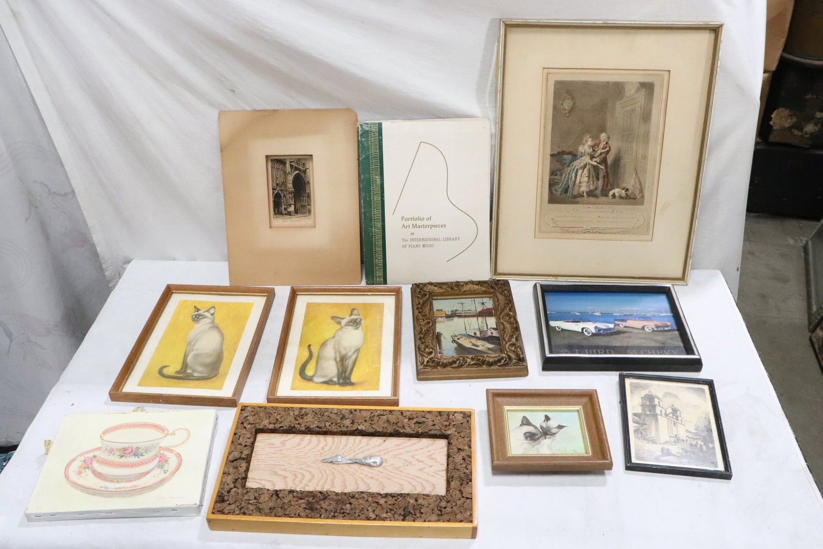 Lot of paintings, etchings, and prints: Lot of paintings, etchings, and prints, 5.75"x3.65" - 13.25"x9.3"