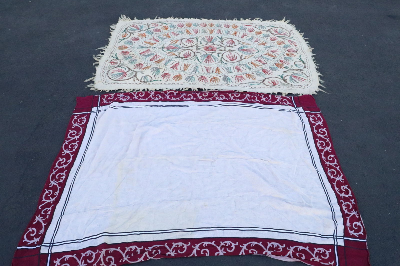 a floral design rug, and a fancy table cloth (1 of 10)