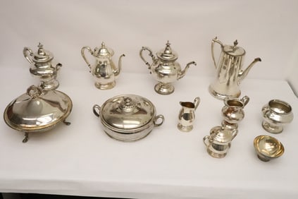 Large lot of silverplate pieces