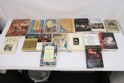 Lot of 15 books, various titles