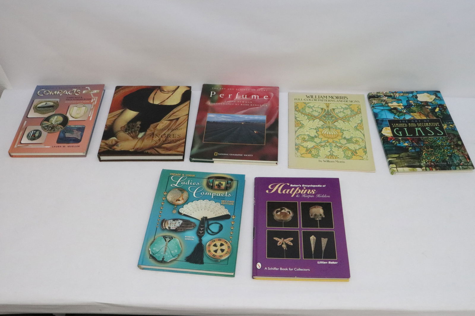 7 collector reference books (1 of 11)