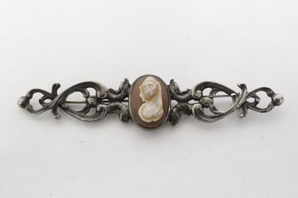 A large Victorian silver brooch with agate cameo