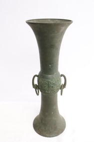 Chinese bronze gui