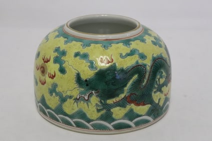 Chinese famille rose porcelain water dripper