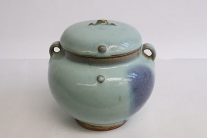 A Song style light blue tea caddy