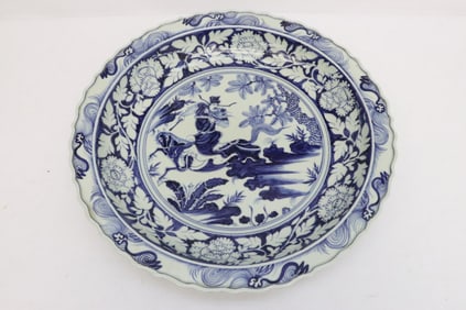 Chinese blue and white porcelain charger