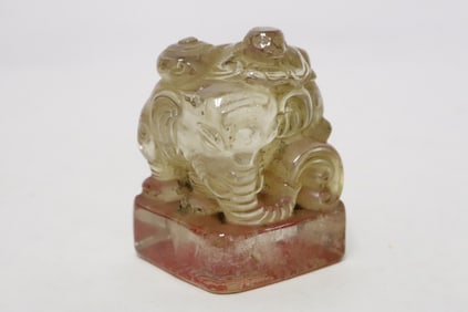 Chinese crystal carved seal