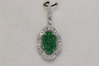18K W/G jadeite diamond pendant w/ GIA report