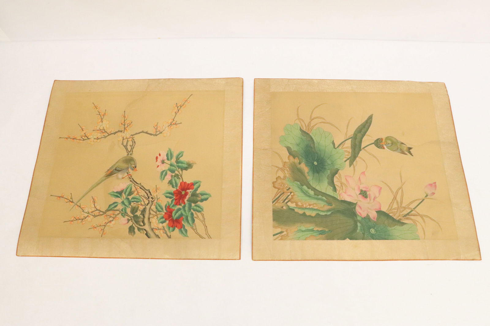 2 Chinese 19th century watercolor on silk panels (1 of 13)