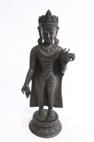 Chinese/ Tibetan 17th c. bronze sculpture of deity