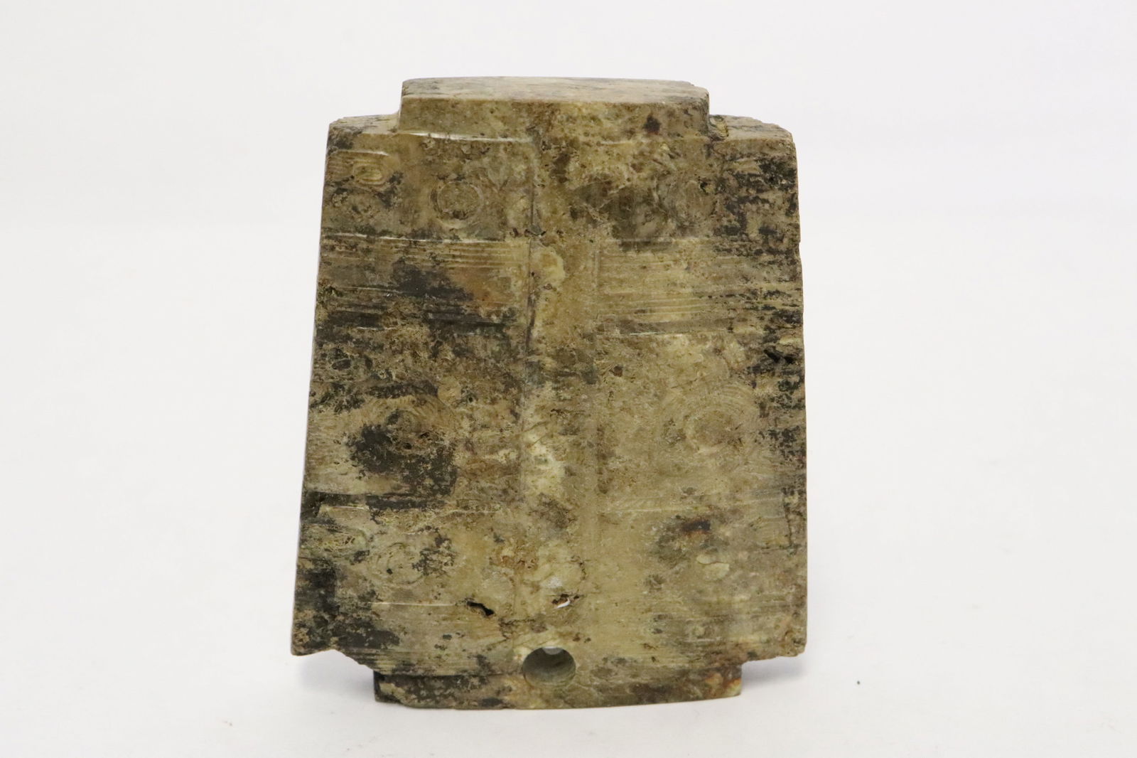 Chinese archaic jade religious ornament: Chinese archaic jade religious ornament, 3.05"x2.6"x0.4"