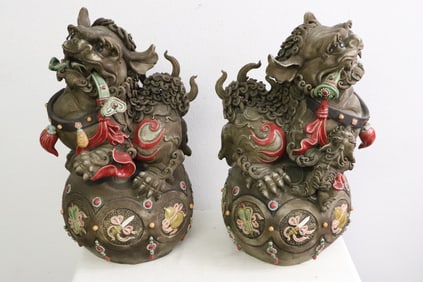 Pair terracotta sculpture of fulions