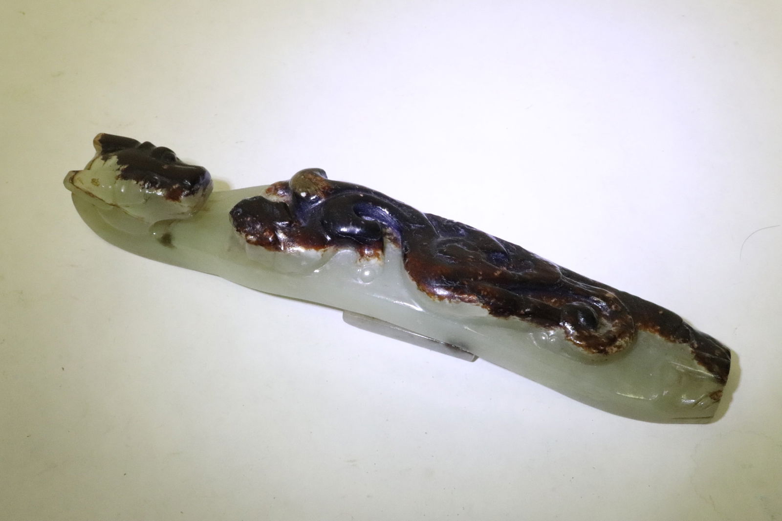 Chinese Ming jade carved belt hook, c1500AD: Chinese Ming white and russet jade carved belt hook, c1500AD, 明白玉帶鉤, 5.05"L