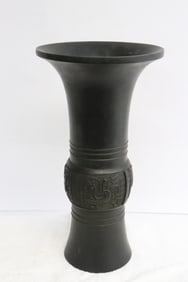 Chinese Ming bronze gu