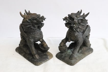 Pair Chinese vintage bronze sculpture of fulions