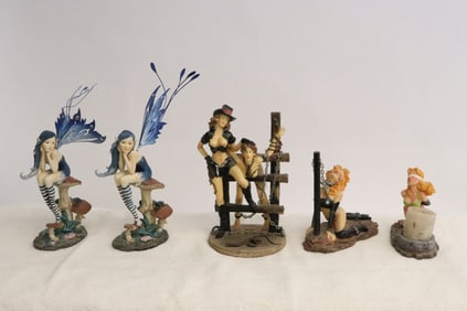 5 resin figures