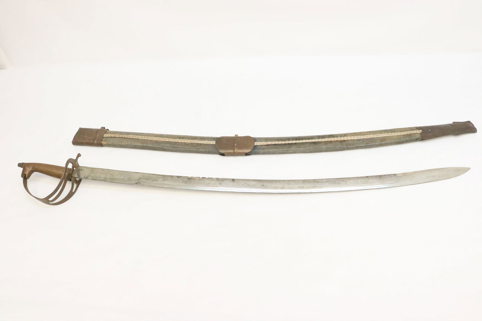 A vintage Indian sword (1 of 11)