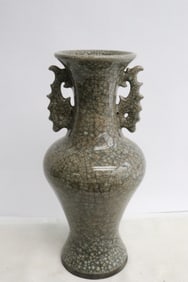 Unusual Chinese crackleware porcelain vase