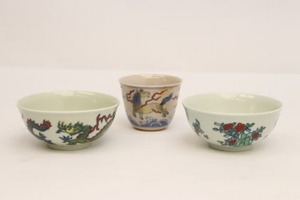 3 wucai porcelain bowls
