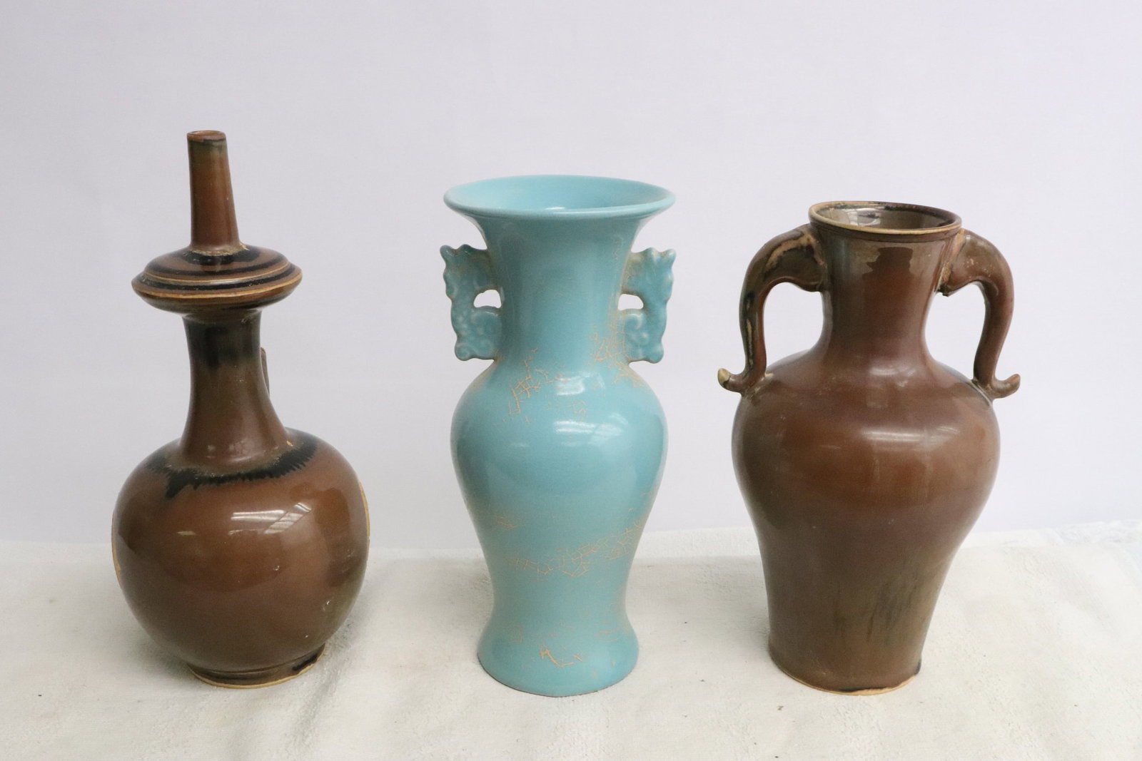 3 vases: 3 vases, 8.6"x5.4"x4.8" - 8.9"x3.9"dia
