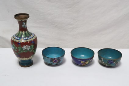 4 Chinese antique cloisonne pieces