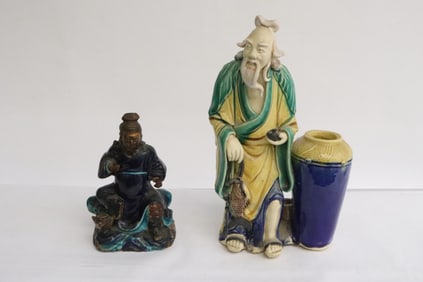 2 Chinese vintage pottery figures