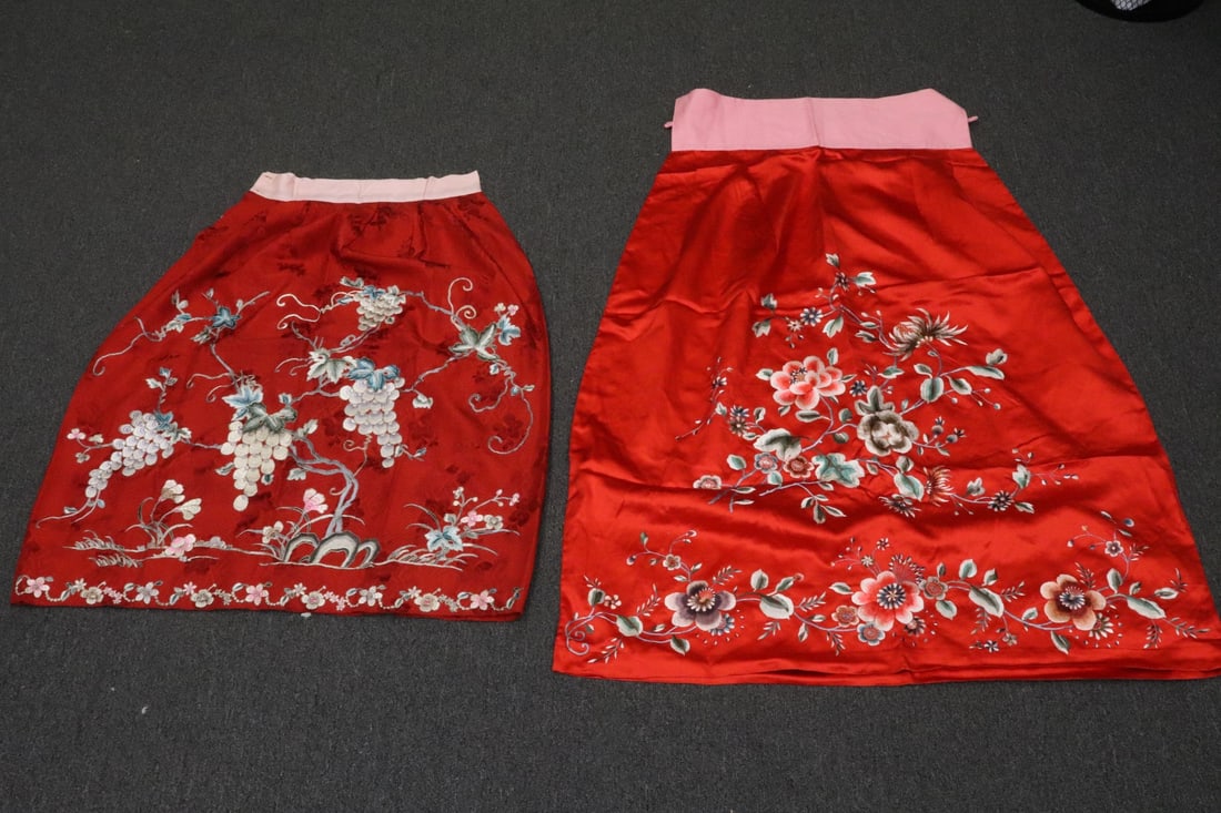 2 Chinese early 20th century embroidery skirt: 2 Chinese early 20th century embroidery skirt, 30"L, 39.3"L