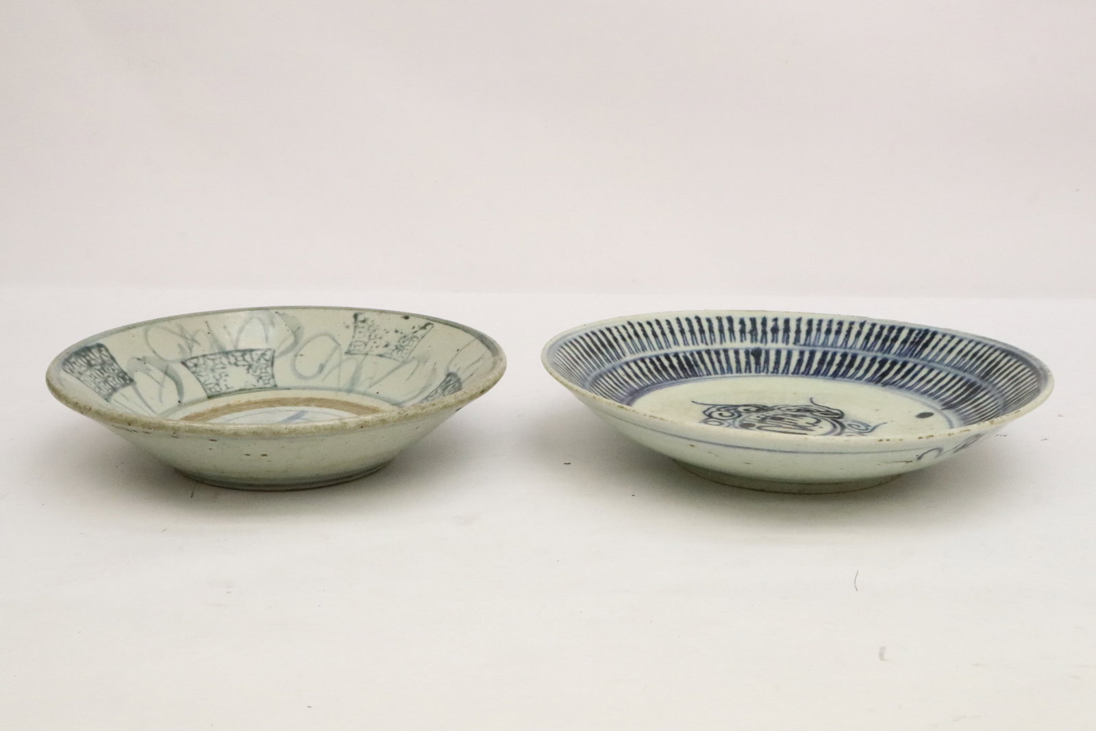 2 Chinese 18th/19th c. blue & white porcelain plates (1 of 9)