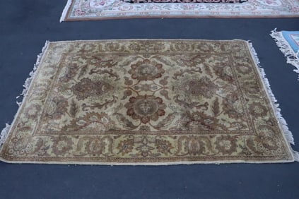 Floral decorated area rug