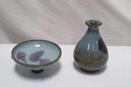 2 pieces Chinese porcelain