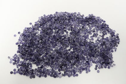 Blue purple round cut stone, approx. 250ct