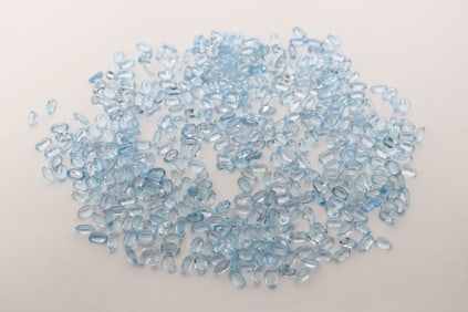 Blue topaz, approx. 125ct