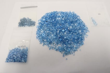 Blue topaz, total approx. 600ct