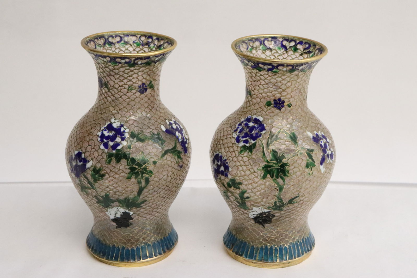 Pair Chinese plique a jour vases (1 of 8)