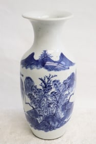 Chinese mid-19th c. blue & white porcelain vase