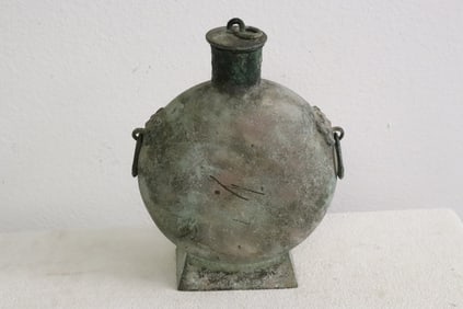 Chinese antique archaic style bronze hu