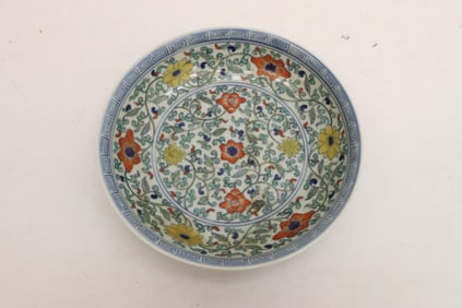 A small doucai porcelain plate