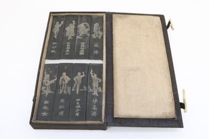 8 Chinese ink sticks in box