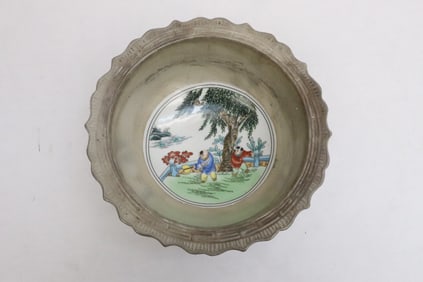 Famille rose porcelain bowl