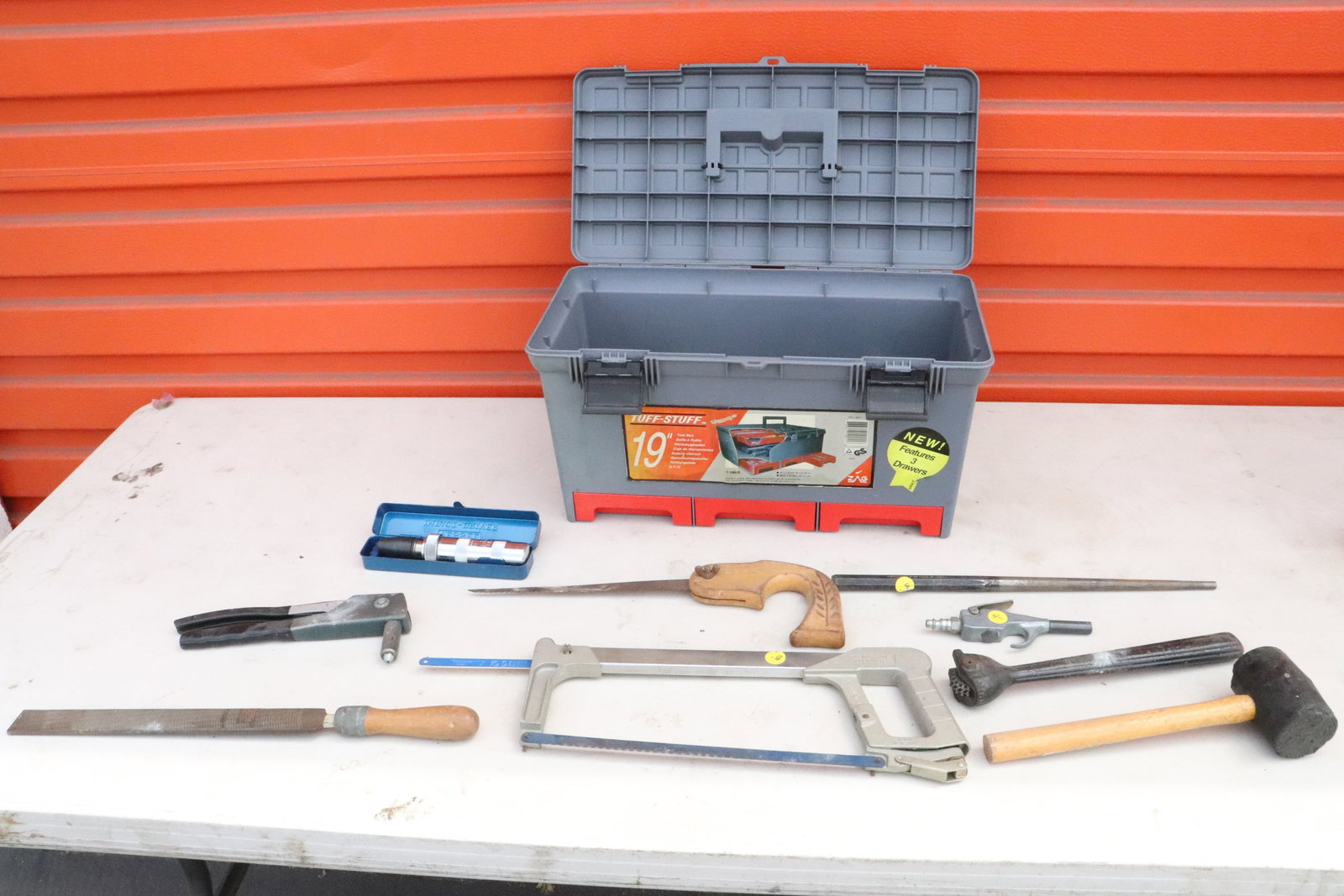 Box of misc. tools: Box of misc. tools