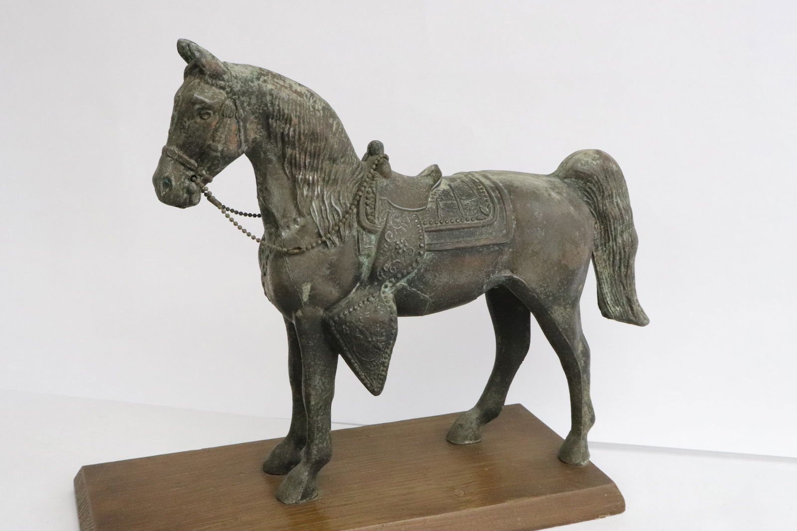 Copper sculpture of horse: Copper sculpture of horse (10.1"H)
