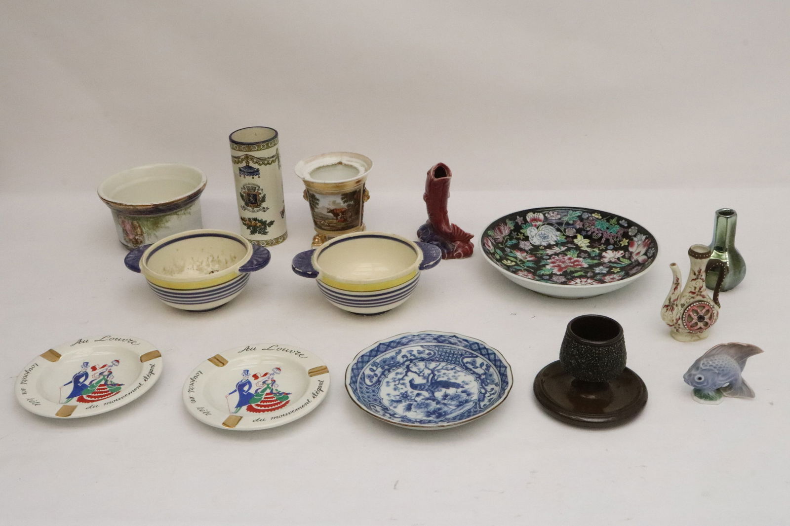 Lot of misc. porcelain; Quimper, etc. (1 of 11)