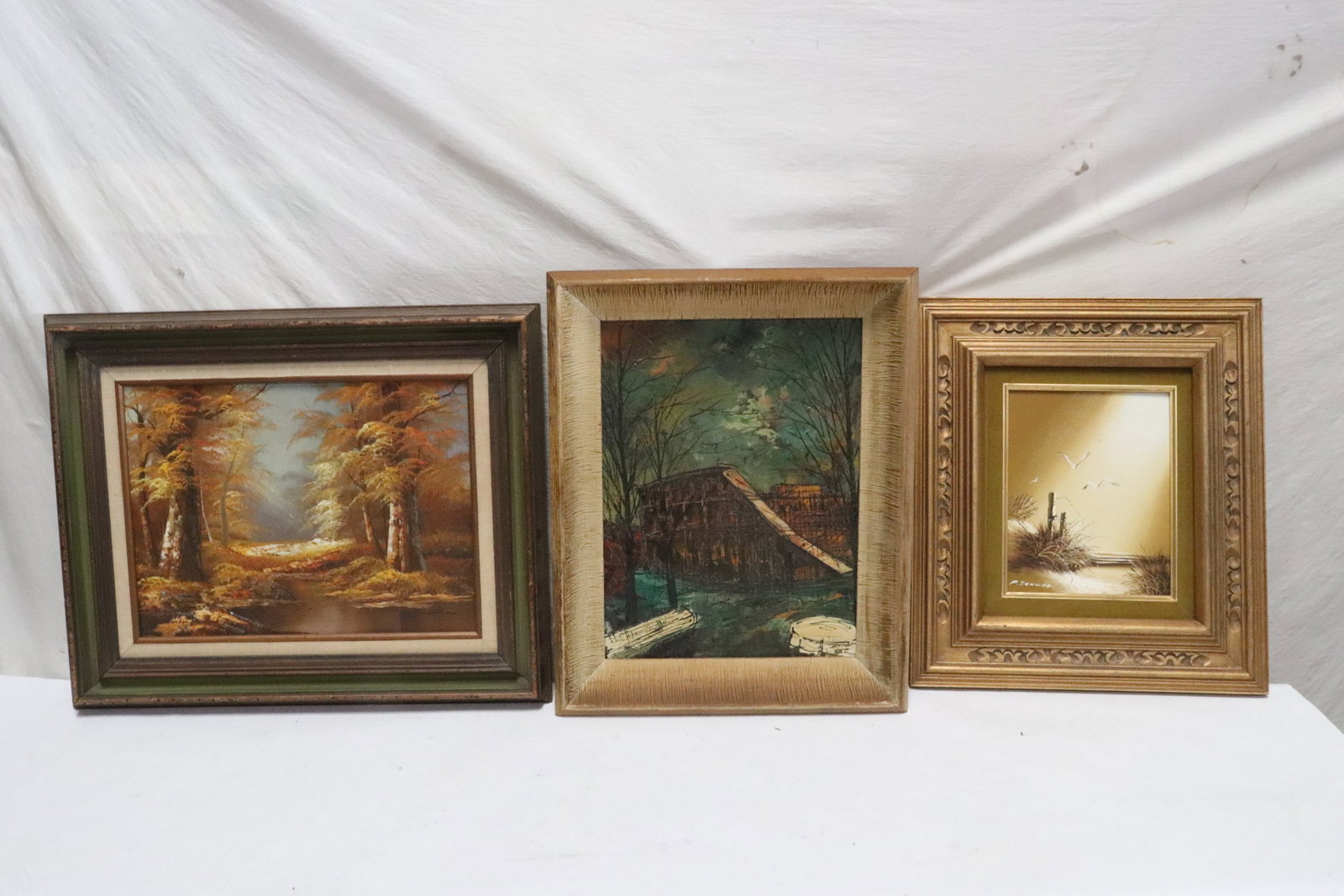3 oil paintings: 3 oil paintings, 9.5"x7.6" (F:18.6"x16.5"x1.3") - 11.65"x15.65" (F:18.35"x22.35"x2.15")