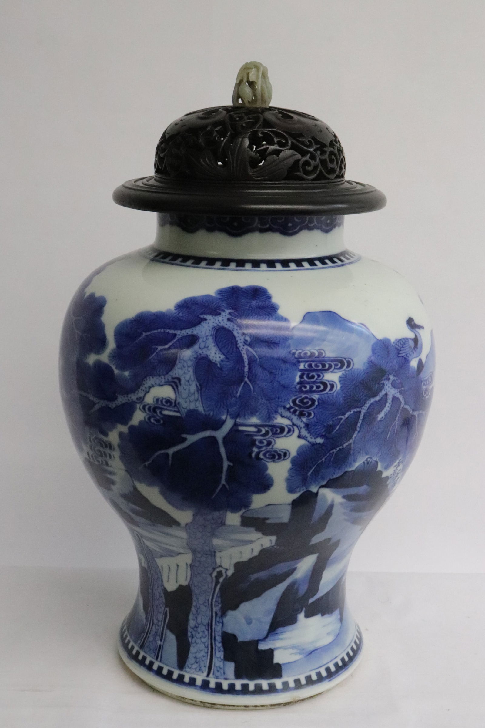 Chinese 17th c. porcelain covered jar w/ jade carved finial (1 of 11)